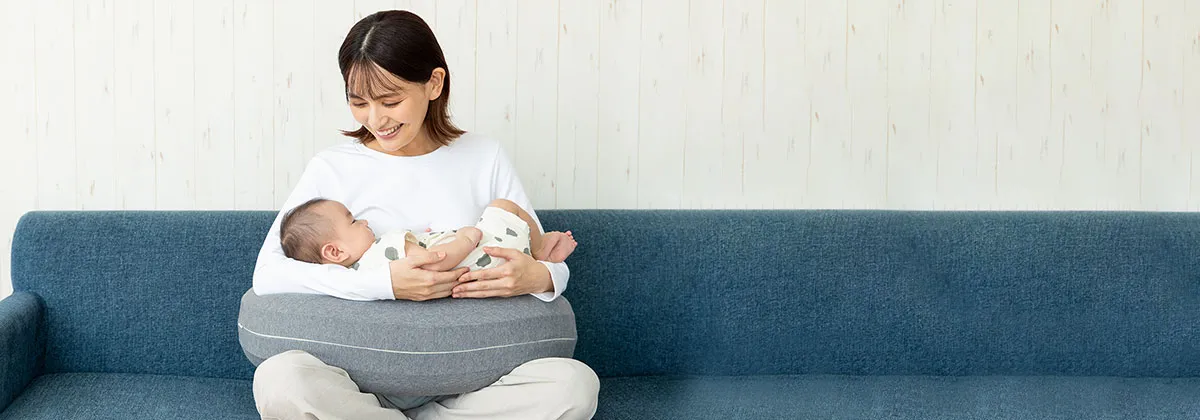 正しい授乳姿勢を保つことが、授乳育児成功のポイント