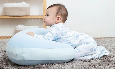 コンパクトで持ち運び易い