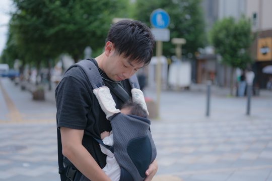 【抱っこ紐の選び方】種類やいつまでとポイントや場面