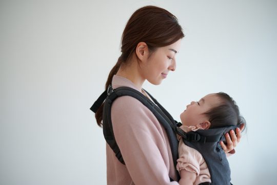 【抱っこ紐の水通し】素材や方法と必要や注意点