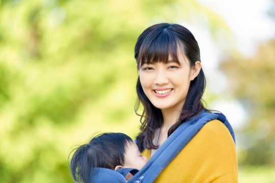 【お宮参りと抱っこ紐】メリットやデメリットと注意点や基礎知識