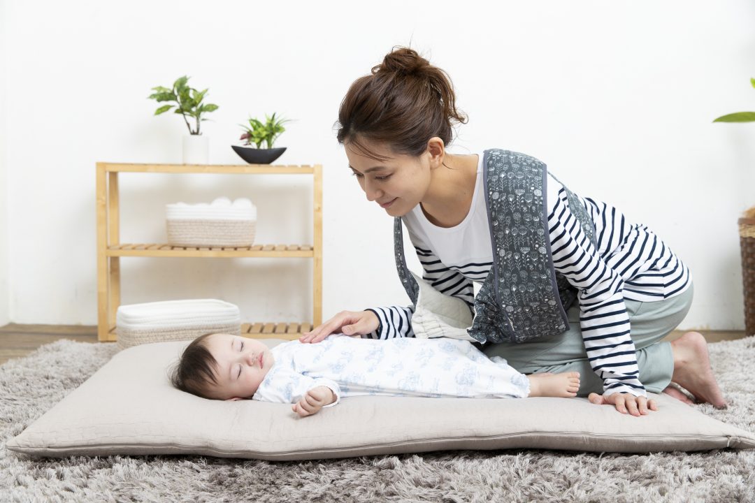 【助産師おすすめ】新生児から使える抱っこ紐はいつから？